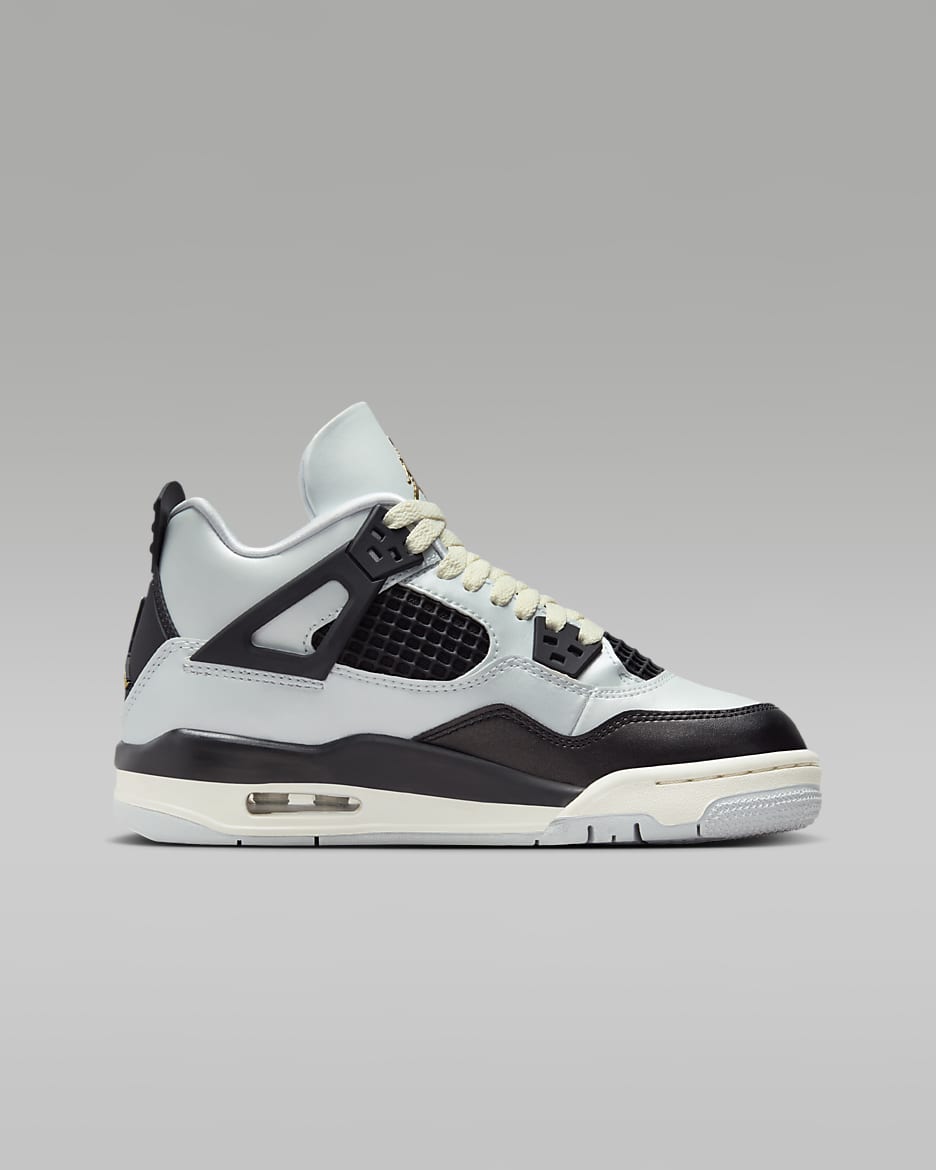 Air Jordan 4 Retro Older Kids Shoes. Nike UK